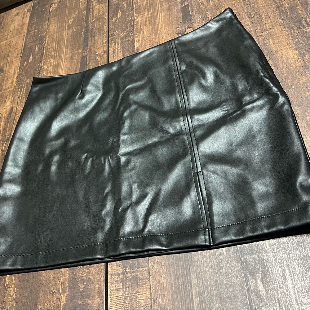 Juicy Couture Black Faux Leather Mini Skirt